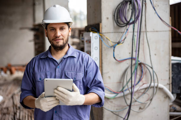 Best Ceiling Fan Installation Electrician  in Roseville, MN